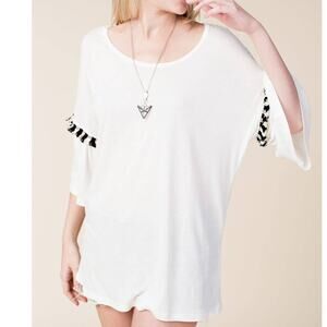 Loose Fit Bell Sleeve Kimono Top with Special Trims in Ivory